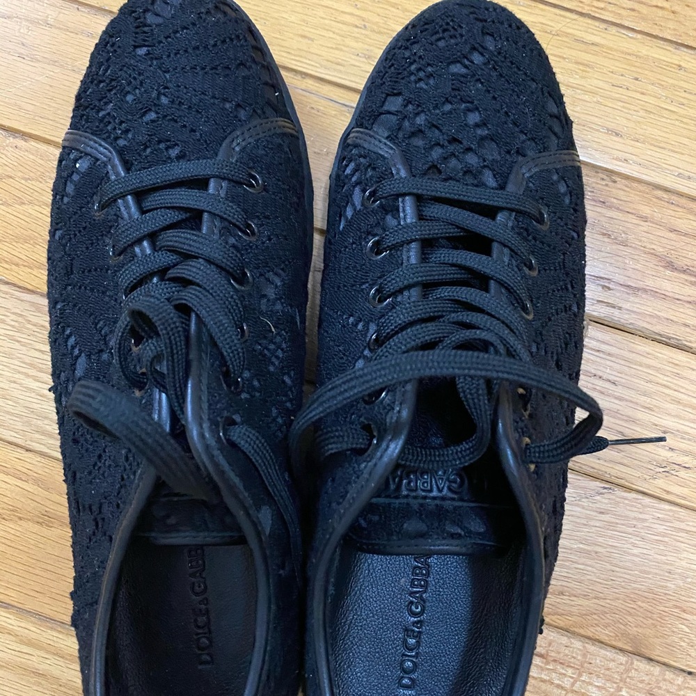 Dolce&gabbana womens black sneakers.